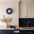 Kinkiet ceramika Bolesławiec lampa muszla granatowa na ściane BOLL 8933 Argon x Manufaktura w Bolesławcu